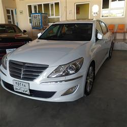 هیوندای جێنسس